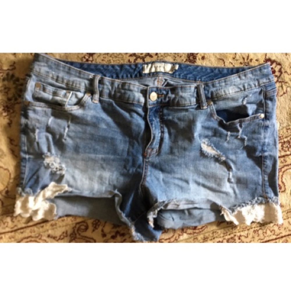Ripped Torrid Jean Shorts Size 22